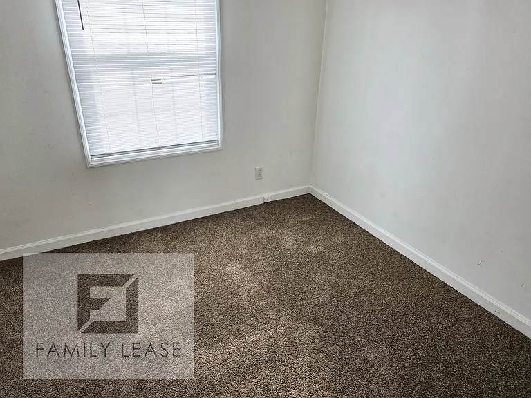 515 Saint Barbara Ln — Photo 13