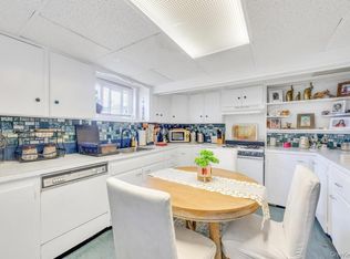 5 Park Place, Valley Stream, NY 11580