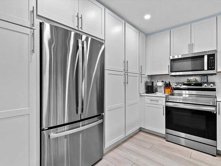 2359 Treasure Isle Dr #31 — Photo 5