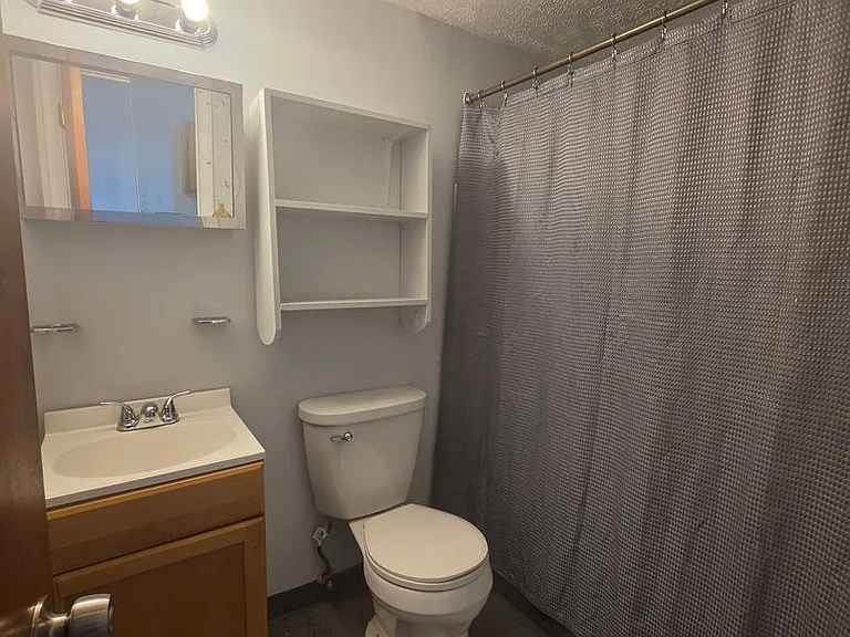 21 Olive St — Photo 6