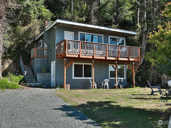 4th image of 3567 Shorewood Avenue
