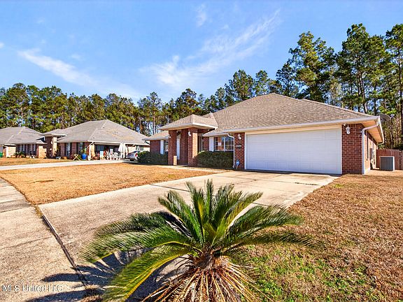 3rd image of 15234 Haversham Pl