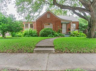 5026 Woodrow Ave, Galveston, TX 77551