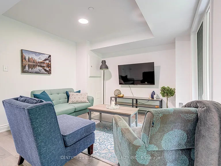105 Marina Village Dr — Photo 9