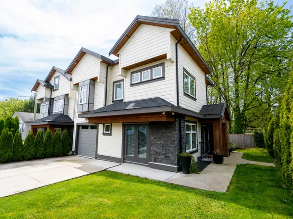 970 Rochester Ave, Coquitlam, BC V3K 2W6