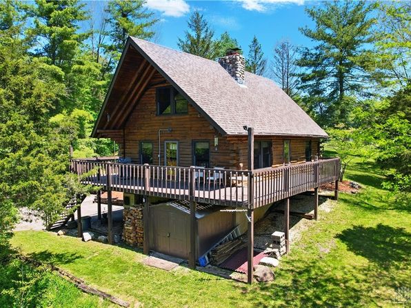 8240 Cedar Hill Rd, Waynesville, OH 45068