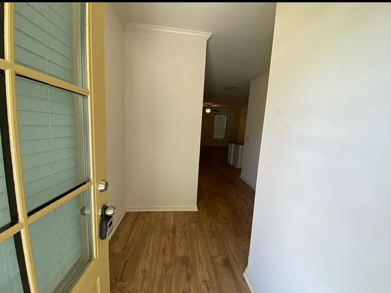 46 Walnut St — Photo 3