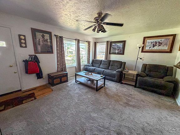 2nd image of 508 Stewart Pl