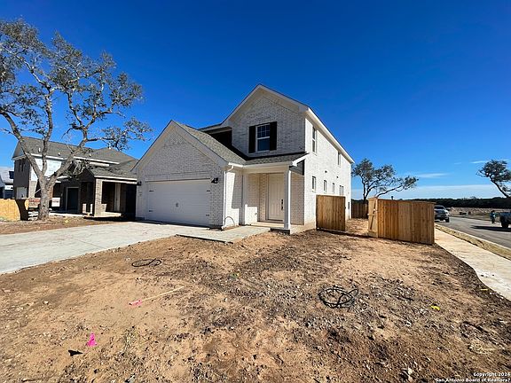 2nd image of 433 Possumhaw Ln.