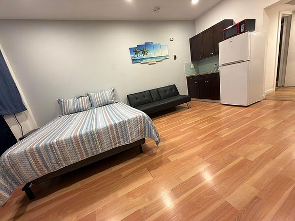 2nd image of 26 Diplomat Parkway #2223