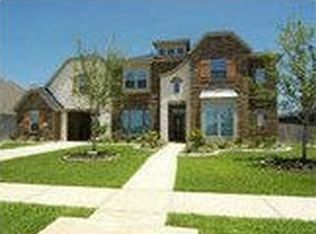 1311 Laurel Leaf Ln, Pearland, TX 77581