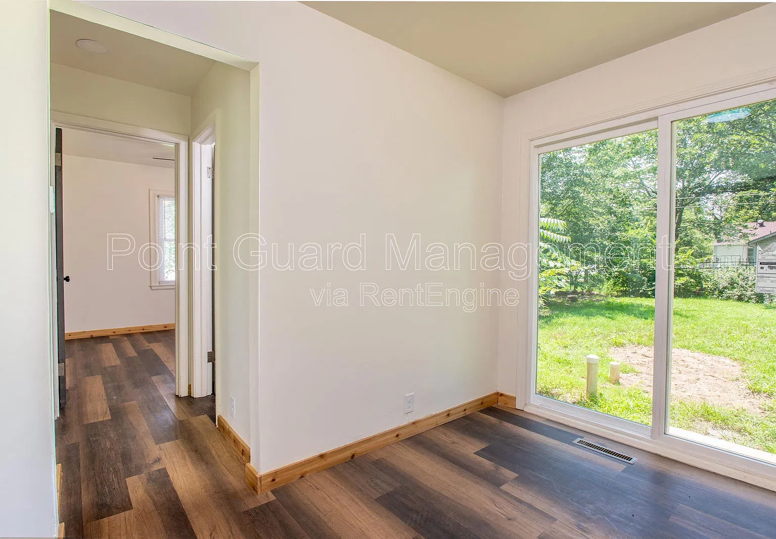 2 bed, 1.0 bath, 834 sqft, $1,025 — Photo 1