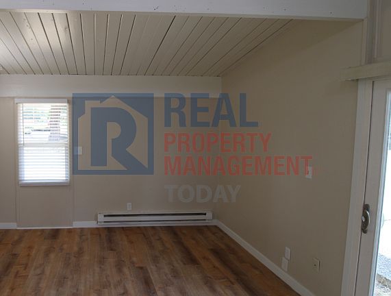 5th image of 105 114th St S #1