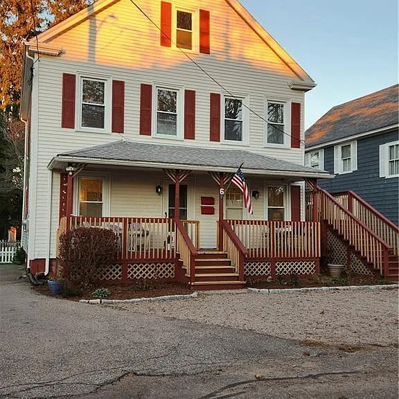 6 Coburn Ave #2 — Photo 1