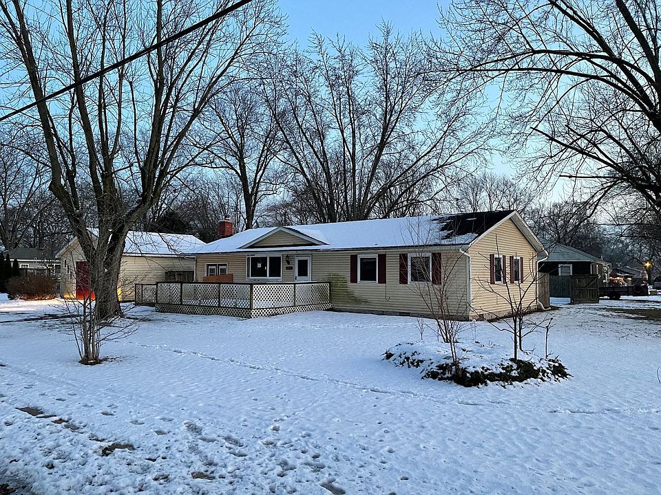 2nd image of 8819 W 137th Ave