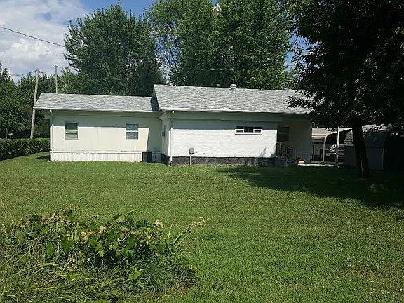 5th image of 919 N Kansas Ave