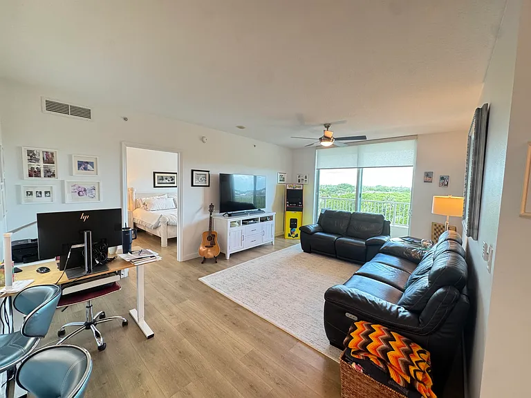 700 E Boynton Beach Blvd #608 — Photo 4