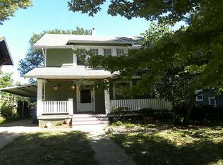 647 36th St, Des Moines, IA 50312