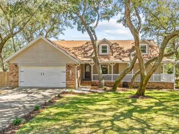 219 Dominica Cir E, Niceville, FL 32578