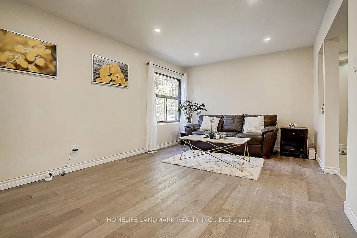 5 bed, $3,300 — Photo 3
