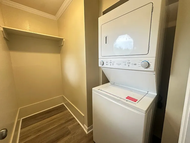 140 E Wilkinson St #142 — Photo 10
