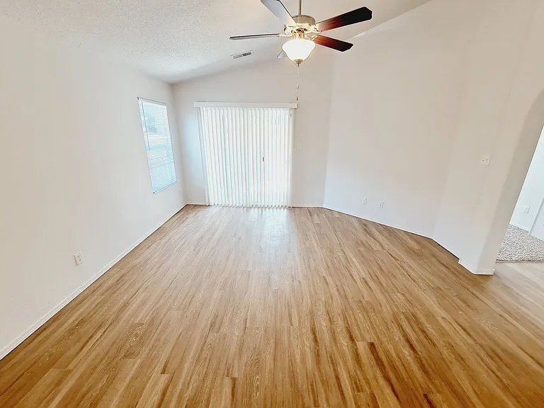 2811 Desert Sage Ave SW — Photo 13
