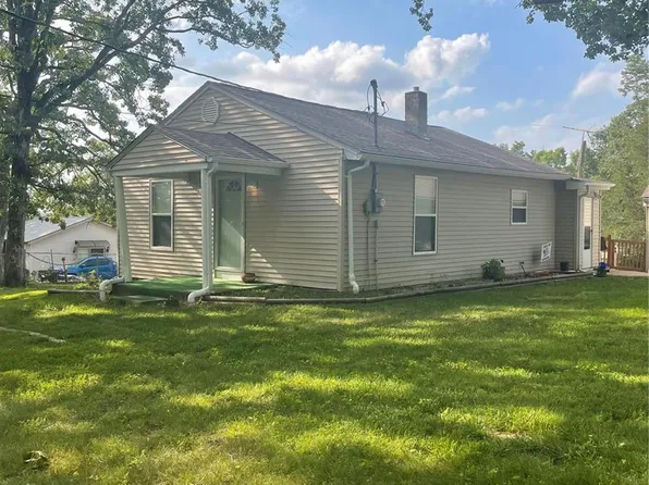 3935 Fountain City Rd, De Soto, MO 63020
