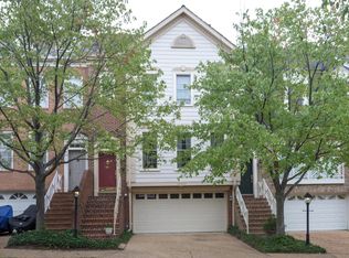 10423 Breckinridge Ln, Fairfax, VA 22030