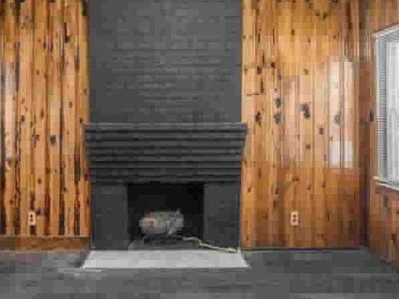 4th image of 3416 Williams St