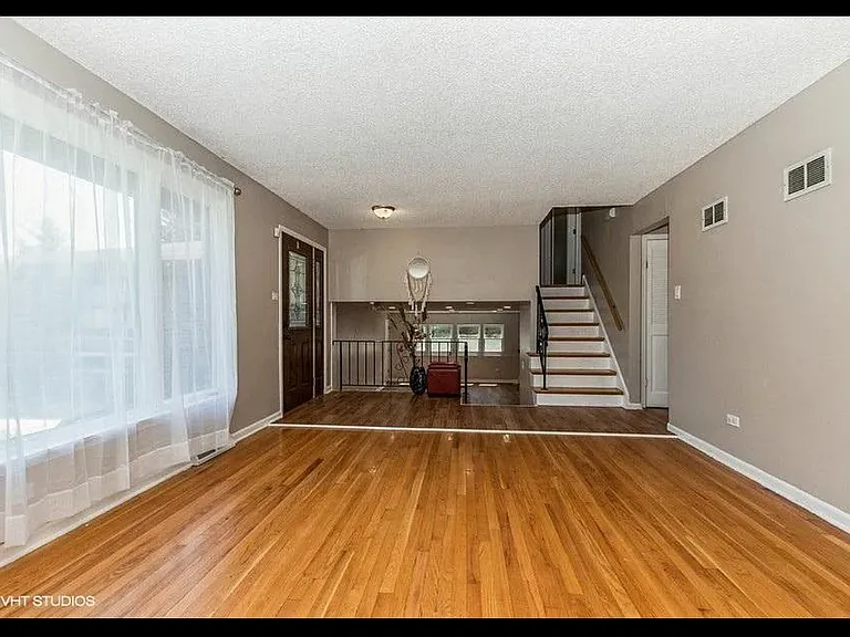 S Michael Dr — Photo 7