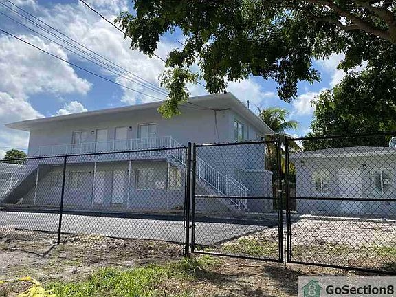 2nd image of 3210 NW 8th Ave