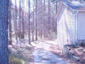 3rd image of 1389 Ridge Rd