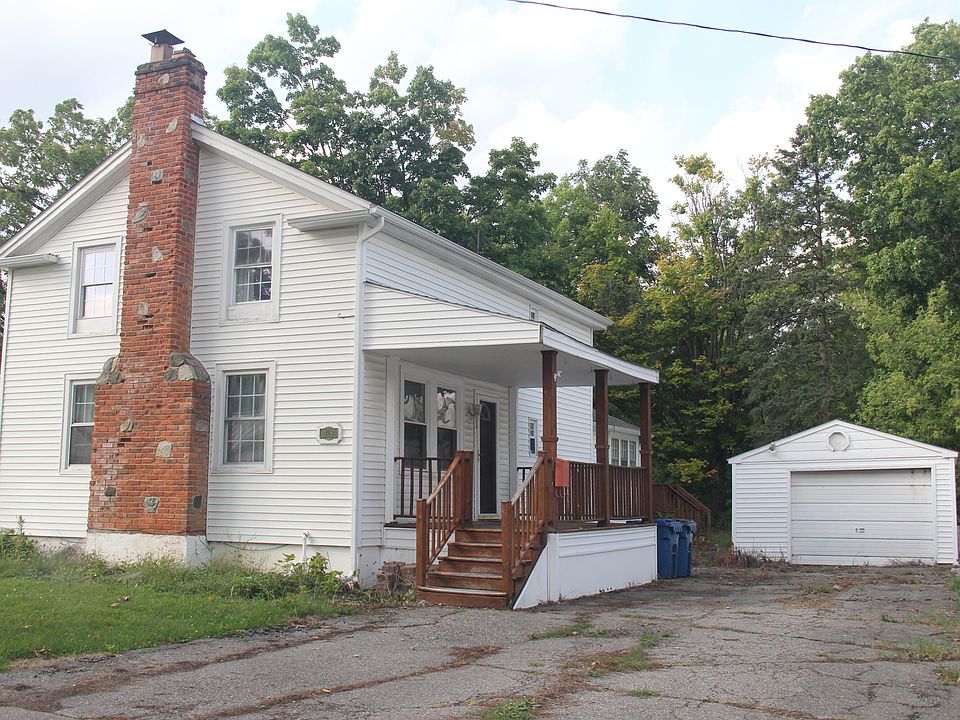 1st image of 418 Hattie St