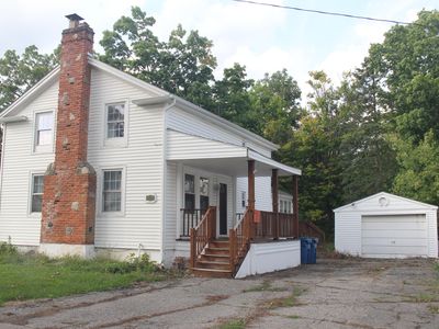 418 Hattie St, Grand Blanc, MI, 48439