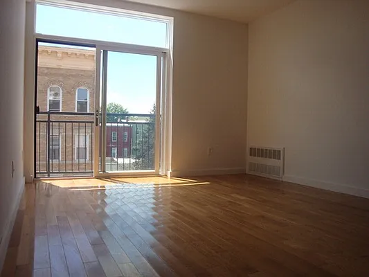 Rented by Dream Space Realty | media 9