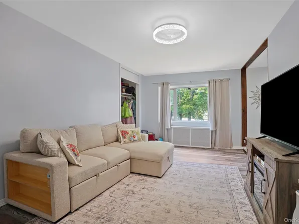 1001 Shore Parkway #2B, Brooklyn, NY 11228