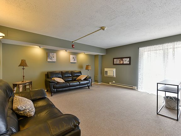 2nd image of 315 Marengo Ave APT 5G