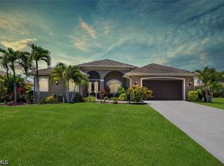 505 SE 29th St, Cape Coral, FL 33904