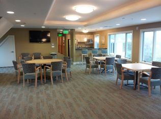 90 Plymouth Dr APT 1B, Norwood, MA 02062