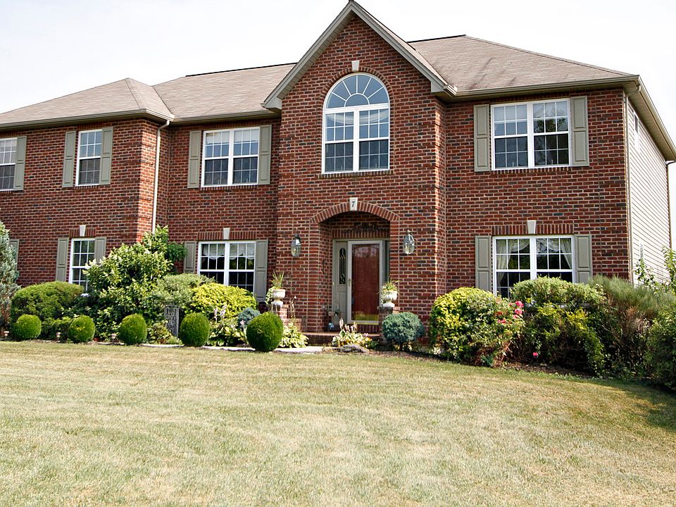 Exterior - front