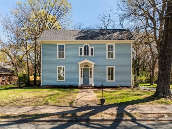 610 Peele St, Burlington, NC 27215