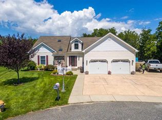 19 Admirals Ct, Cape May, NJ 08204