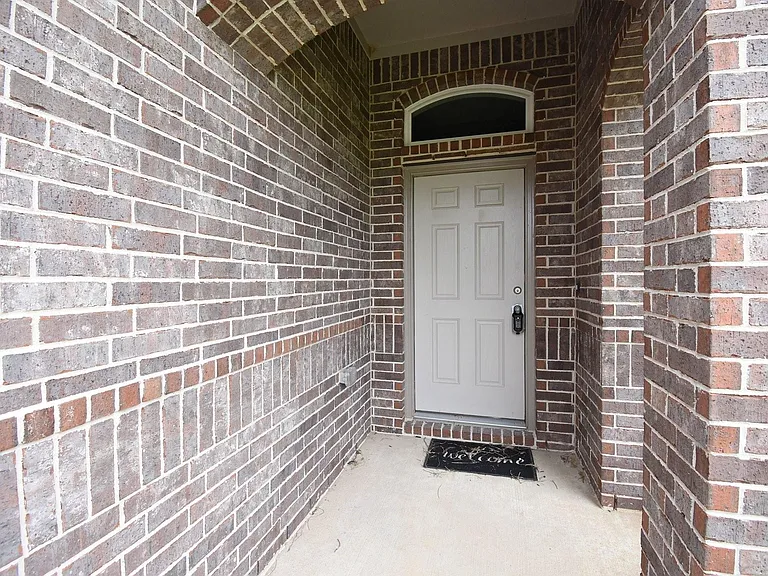 2128 Port Jackson Dr — Photo 5