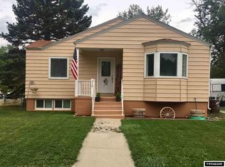 210 N 9th St, Rawlins, WY 82334