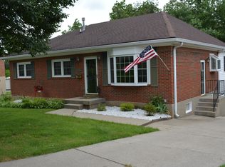 8223 Delido Rd, Louisville, KY 40219