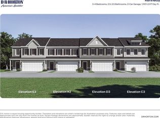 165 Sweetwater Dr, Moon/crescent Township, PA 15108