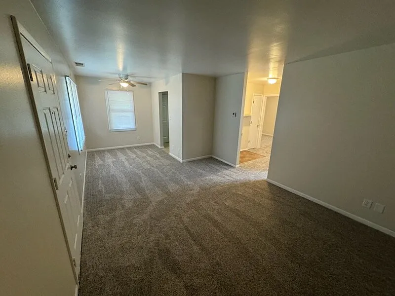 Building Photo - 3539 S Waynesville Rd #3