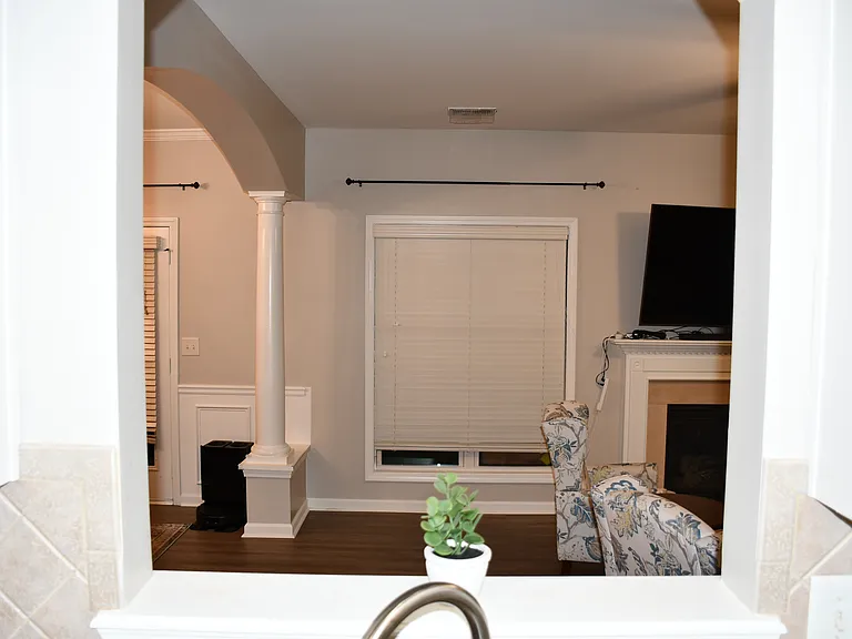 1131 Brownstone Dr #19 — Photo 7