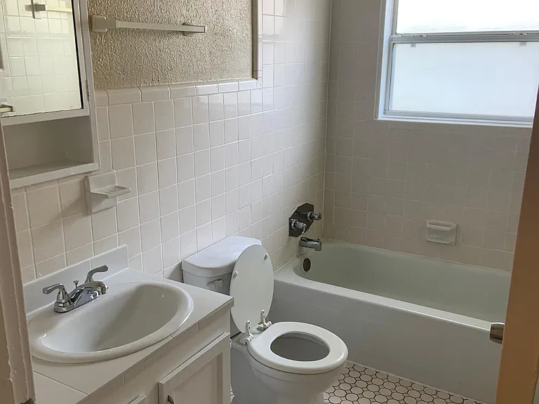 8277 Cheryl Ann Ln — Photo 3