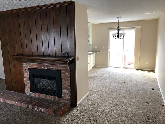 Living & Dining area